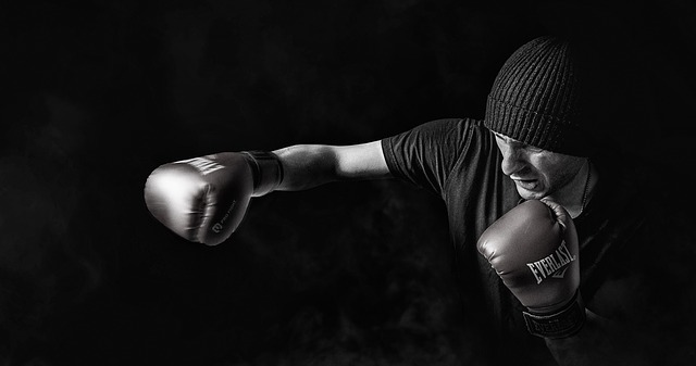 boxer s čepicí